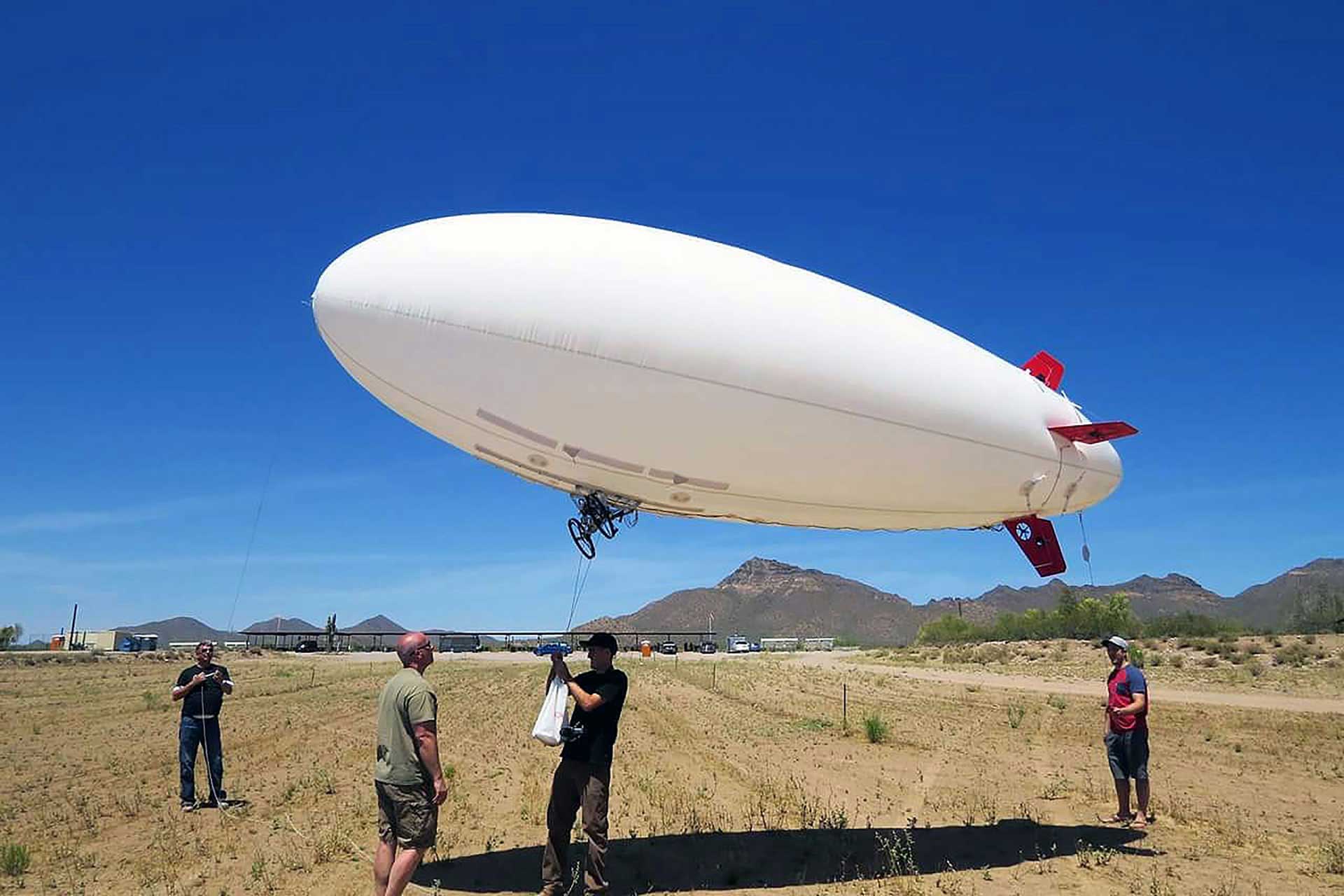 7-m-outdoor-RC-Blimp-Ready-for-flight